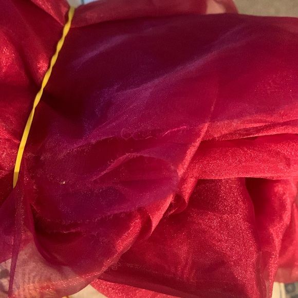 Dark pink sheer fabric - Picture 1 of 2